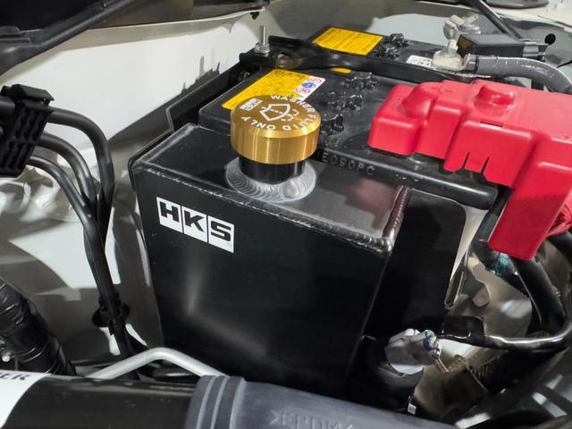 ＧＲ８６ ＲＺ　ＧＲフルエアロ　ＲＡＹＳ１８ｉｎＡＷ　ＨＫＳエキマニ／キャタ／車高調／オイルクーラー／導風板／サンドイッチブロック／ウォッシャータンク　ＧＲマフラー／パフォーマンスダンパー　カロッツェリアナビ（34枚目）