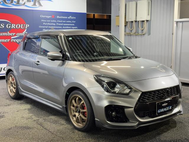 スイフトスポーツ スポーツ　１．４　全方位モニター用カメラパッケージ装着書　ワンオーナー　ＷｅｄｓＳｐｏｒｔｓ１７ｉｎＡＷ　ＴＥＩＮダウンサス　純正ナビ（ＤＴＶ／Ｂｌｕｅｔｏｏｔｈ／ＤＩＳＣ／バックカメラ／全方位）　社外メーター（ブースト計）　シートヒーター　クルコン　ＥＴＣ（21枚目）