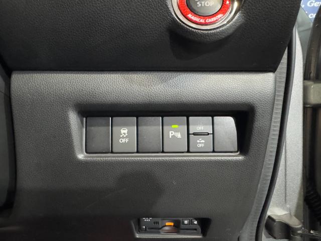 スイフトスポーツ スポーツ　１．４　全方位モニター用カメラパッケージ装着書　ワンオーナー　ＷｅｄｓＳｐｏｒｔｓ１７ｉｎＡＷ　ＴＥＩＮダウンサス　純正ナビ（ＤＴＶ／Ｂｌｕｅｔｏｏｔｈ／ＤＩＳＣ／バックカメラ／全方位）　社外メーター（ブースト計）　シートヒーター　クルコン　ＥＴＣ（43枚目）