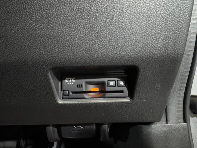 スイフトスポーツ スポーツ　１．４　全方位モニター用カメラパッケージ装着書　ワンオーナー　ＷｅｄｓＳｐｏｒｔｓ１７ｉｎＡＷ　ＴＥＩＮダウンサス　純正ナビ（ＤＴＶ／Ｂｌｕｅｔｏｏｔｈ／ＤＩＳＣ／バックカメラ／全方位）　社外メーター（ブースト計）　シートヒーター　クルコン　ＥＴＣ（44枚目）