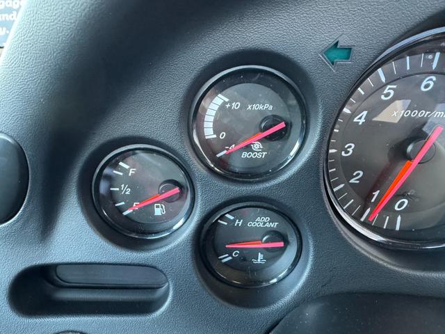 少しでも気になる車両がございましたらお気軽にお問合せください！掲載していない写真等も別途送信可能ですのでご覧になりたい箇所がございましたらお気軽にお申し付けください。