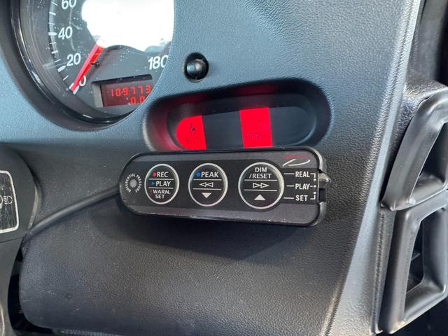 ★ＤｅｆｉメーターＺＤ