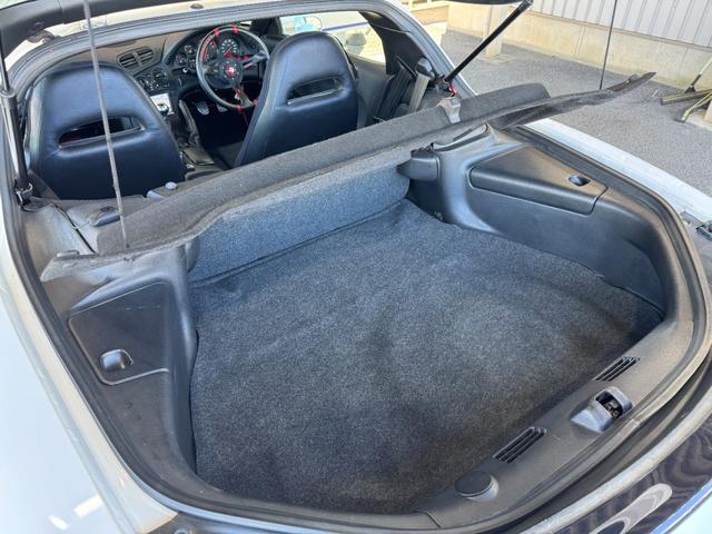 遠方の方・忙しくてご来店が難しい方もご来店頂かずにご契約〜ご納車も可能です！ご覧になりたい箇所がございましたら写真・動画の撮影・送信も可能です！