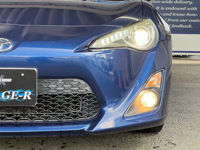 86 GTリミテッド ワンオーナー 純正17inAW 純正ナビ(Bluetooth/DISC/ラジオ) 純正マフラー ドアバイザー シートヒーター フロントフォグランプ オートライト ETC(18枚目)