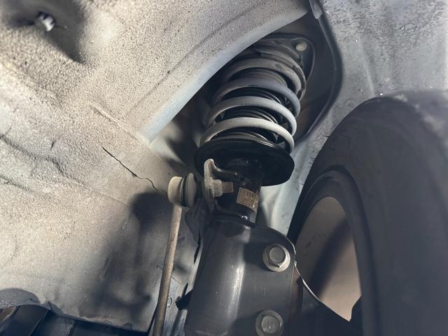 86 GTリミテッド ワンオーナー 純正17inAW 純正ナビ(Bluetooth/DISC/ラジオ) 純正マフラー ドアバイザー シートヒーター フロントフォグランプ オートライト ETC(29枚目)