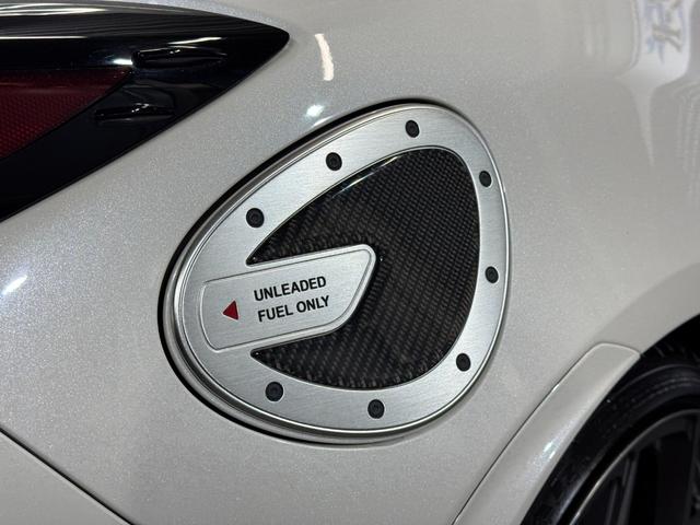 GR86 RC GRエアロ GR鍛造19inAW/サスペンション/ブレーキキャリパー/マフラー GRパフォーマンスダンパー/フェンダーダクトフィン/スタビライジングカバー/給油口カバー 純正ナビ ETC2.0(30枚目)