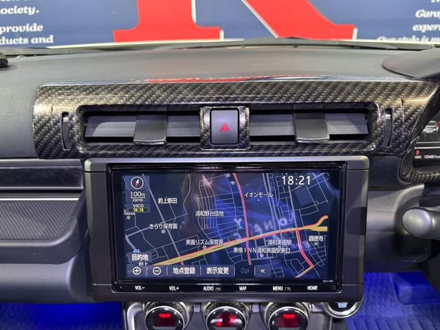 GR86 RC GRエアロ GR鍛造19inAW/サスペンション/ブレーキキャリパー/マフラー GRパフォーマンスダンパー/フェンダーダクトフィン/スタビライジングカバー/給油口カバー 純正ナビ ETC2.0(50枚目)