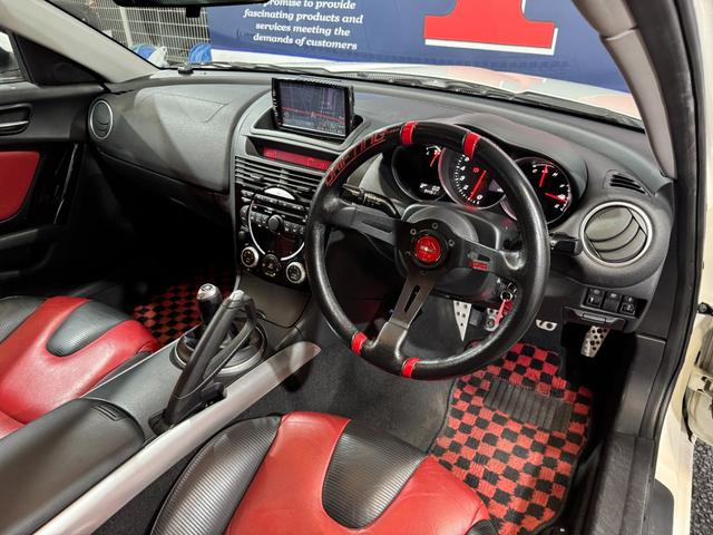 RX-8 タイプS Rmagicマフラー MAZDASPEEDダンパー/サスペンション 純正アンダースポイラー 純正18inAW carrozzeriaナビ 純正オーディオ(ラジオ/CD) MOMOステアリング ETC(29枚目)