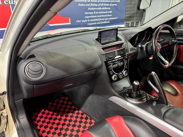 RX-8 タイプS Rmagicマフラー MAZDASPEEDダンパー/サスペンション 純正アンダースポイラー 純正18inAW carrozzeriaナビ 純正オーディオ(ラジオ/CD) MOMOステアリング ETC(33枚目)