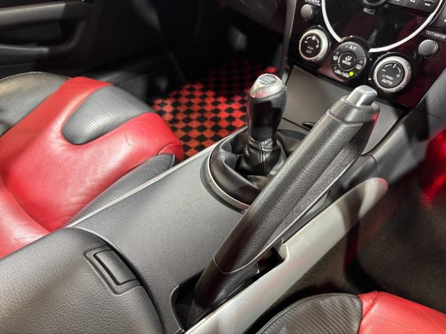 RX-8 タイプS Rmagicマフラー MAZDASPEEDダンパー/サスペンション 純正アンダースポイラー 純正18inAW carrozzeriaナビ 純正オーディオ(ラジオ/CD) MOMOステアリング ETC(45枚目)