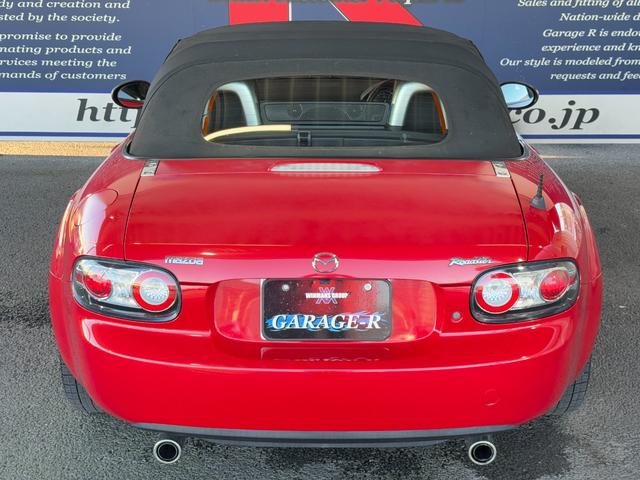 ロードスター ３ｒｄジェネレーションリミテッド　ＡｕｔｏＥｘｅカーボンエアインテーク　純正ビルシュタイン　ショック／サスペンション　純正マフラー　純正１７ｉｎＡＷ　フォグランプ　ｃａｒｒｏｚｚｅｒｉａオーディオ　シートヒーター　ＥＴＣ　キーレス（23枚目）