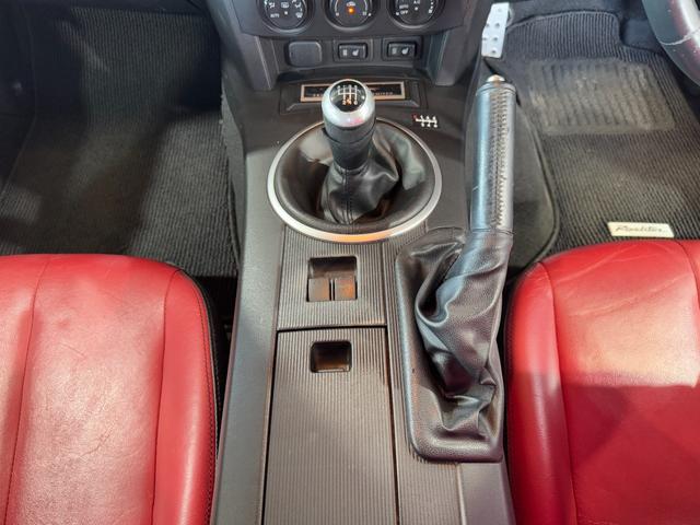 ロードスター ３ｒｄジェネレーションリミテッド　ＡｕｔｏＥｘｅカーボンエアインテーク　純正ビルシュタイン　ショック／サスペンション　純正マフラー　純正１７ｉｎＡＷ　フォグランプ　ｃａｒｒｏｚｚｅｒｉａオーディオ　シートヒーター　ＥＴＣ　キーレス（45枚目）