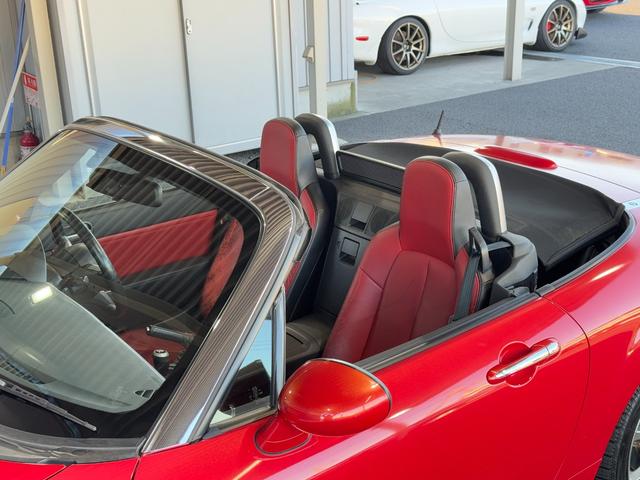 ロードスター ３ｒｄジェネレーションリミテッド　ＡｕｔｏＥｘｅカーボンエアインテーク　純正ビルシュタイン　ショック／サスペンション　純正マフラー　純正１７ｉｎＡＷ　フォグランプ　ｃａｒｒｏｚｚｅｒｉａオーディオ　シートヒーター　ＥＴＣ　キーレス（70枚目）