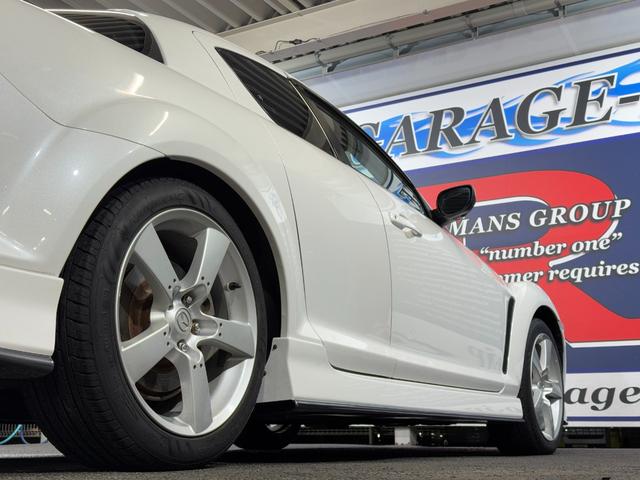 ＲＸ－８ タイプＳ　ＭＡＺＤＡＳＰＥＥＤフルエアロ（Ｆ／Ｓ／Ｒ／リアスポイラー）　ＲＥＣＡＲＯセミバケ（運転席）　ＭＯＭＯステ　純正１８ｉｎＡＷ　純正マフラー　純正オーディオ　ＢＯＳＥサウンド　レザーシート　キーレス（10枚目）