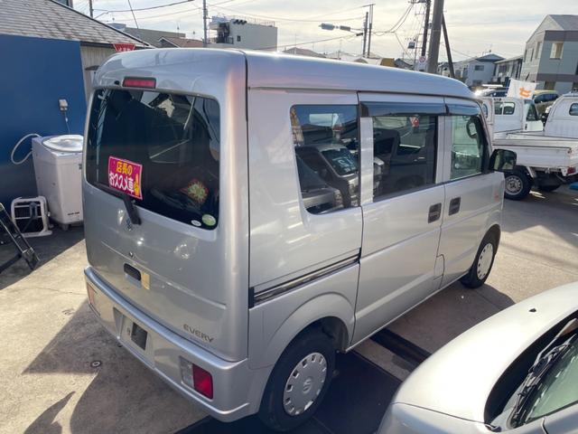 エブリイ PC 5速マニュアル パワステ パワーウィンドウ エアバック キーレス CD(7枚目)