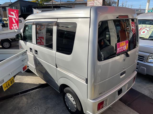 エブリイ PC 5速マニュアル パワステ パワーウィンドウ エアバック キーレス CD(8枚目)