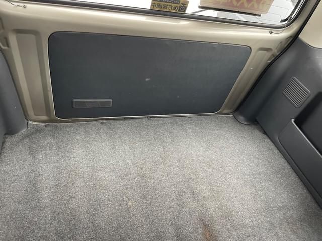 エブリイワゴン ジョイポップターボＰＺ　４速オートマ　ターボ　キーレス　パワステ　パワーウィンドウ　エアバック（16枚目）