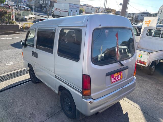 サンバーディアス ディアス　５速マニュアル　パワステ　パワーウィンドウ　エアバック（8枚目）