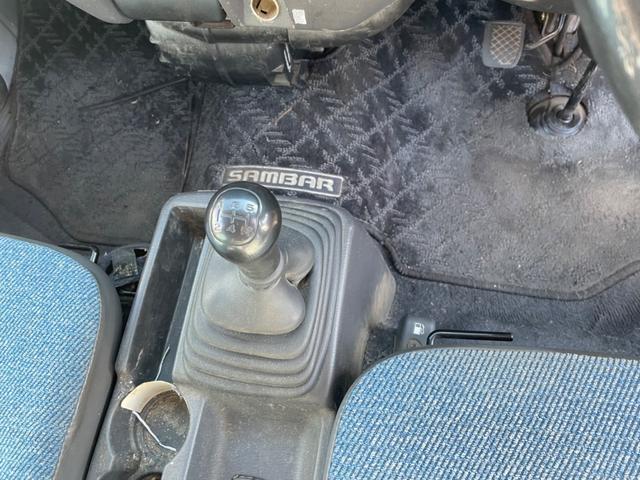 サンバーディアス ディアス　５速マニュアル　パワステ　パワーウィンドウ　エアバック（25枚目）