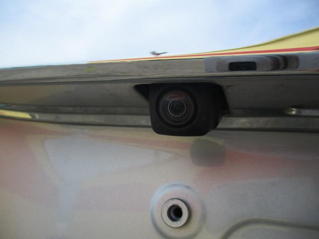 Ｎ－ＢＯＸ Ｇ・Ｌホンダセンシング　スマートキー　純正ナビフルセグ　前後ドラレコ　ＥＴＣ　左側パワースライドドア　ステアリングスイッチ　クルコン　クリソナ　オートエアコン　ＬＥＤライト　ＵＳＢ　セキュリティ（16枚目）