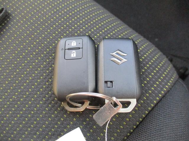 ジムニー XC 4WD 9インチナビフルセグ ブルートゥース CD.DVD ドラレコ ETC ターボ ライトウォッシャー LEDライト クルコン クリソナ シートヒーター セキュリティ 届け出済み未使用車(32枚目)