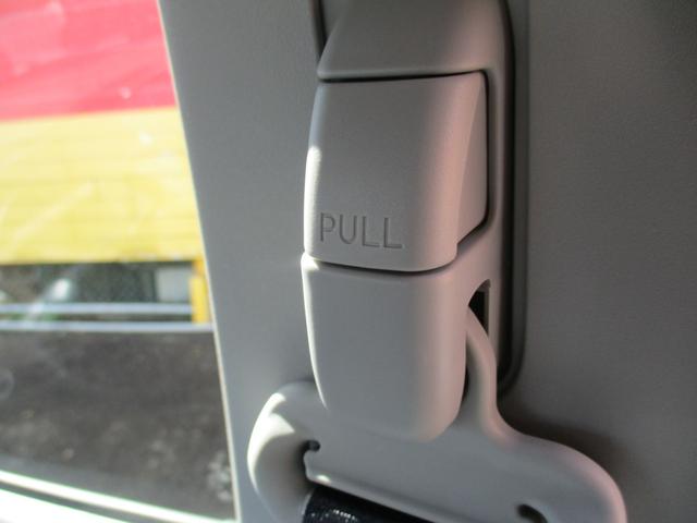 ワゴンR FX AT 8インチナビフルセグ ブルートゥース CD.DVD ETCドラレコ オートライト レーダーブレーキ シートヒーター オートエアコン クリアランスソナー セキュリティ 届け出済み未使用車(31枚目)