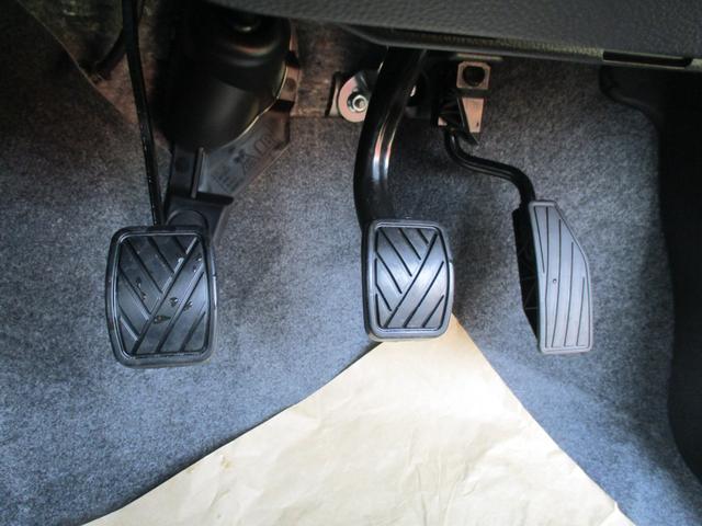 ワゴンR FX 5MT 純正CDデッキ ETC ドラレコ オートエアコン オートライト レーダーブレーキ シートヒーター クリアランスソナー セキュリティ 届け出済み未使用車(12枚目)