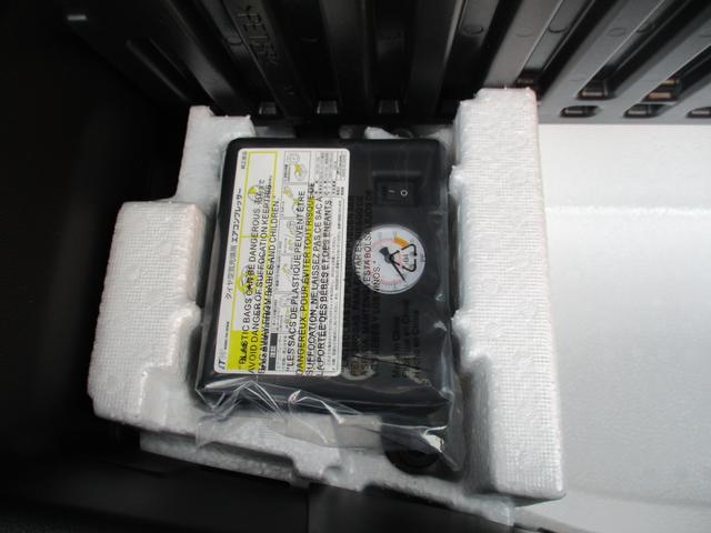 ワゴンR FX 5MT 純正CDデッキ ETC ドラレコ オートエアコン オートライト レーダーブレーキ シートヒーター クリアランスソナー セキュリティ 届け出済み未使用車(30枚目)