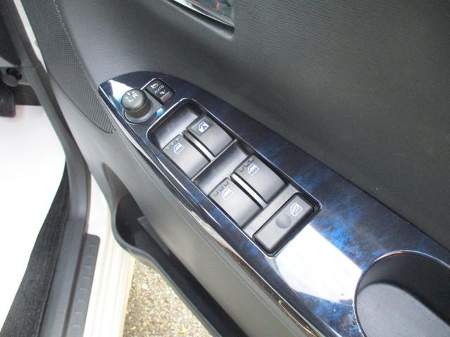 タント カスタムRS トップエディションSAII ナビフルセグ ブルートゥース CD.DVD ETC 前後ドラレコ 社外デジタルインナーミラー バックカメラ ターボ ハーフレザーシート 両側自動ドア LEDライト セキュリティ 禁煙車(34枚目)