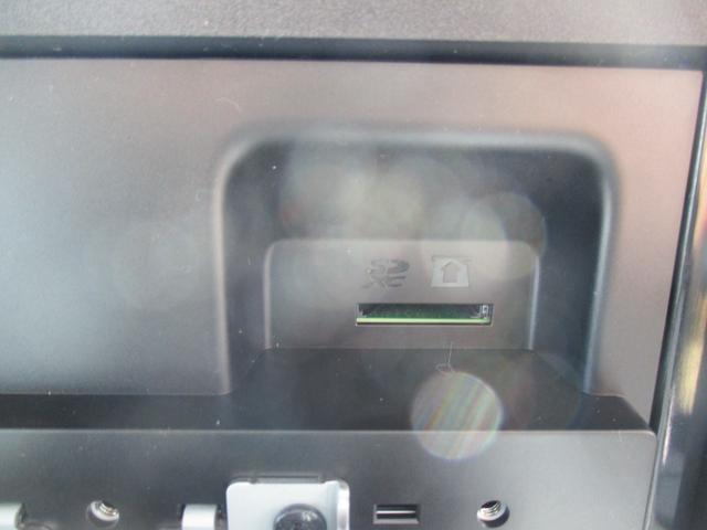 ムーヴキャンバス セオリーＧ　９インチナビフルセグ　ブルートゥース　ドラレコ　ＥＴＣ　バックカメラ　ＵＳＢ　両側自動ドア　ＬＥＤライト　ステアリングスイッチ　クリアランスソナー　電動パーキング　シートヒーター　セキュリティ　禁煙車（10枚目）