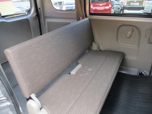 エブリイ ＰＡ　ハイルーフ　レーダーブレーキ　バイザー　クリアランスソナー　ＡＭＦＭラジオ　運助エアバッグ　オーバーヘッドコンソール　アイドリングストップ　エアコン　禁煙車（38枚目）