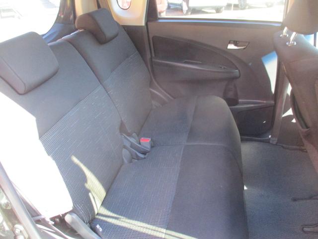 ムーヴ カスタム　Ｘ　ＶＳスマートセレクションＳＡ　スマートキー　ＣＤデッキ　木目調パネル　シートリフター　レーダーブレーキ　バイザー　チルトステアリング　オートエアコン　ＬＥＤライト　セキュリティ（16枚目）