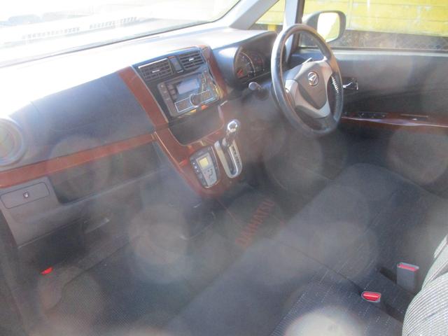 ムーヴ カスタム　Ｘ　ＶＳスマートセレクションＳＡ　スマートキー　ＣＤデッキ　木目調パネル　シートリフター　レーダーブレーキ　バイザー　チルトステアリング　オートエアコン　ＬＥＤライト　セキュリティ（17枚目）