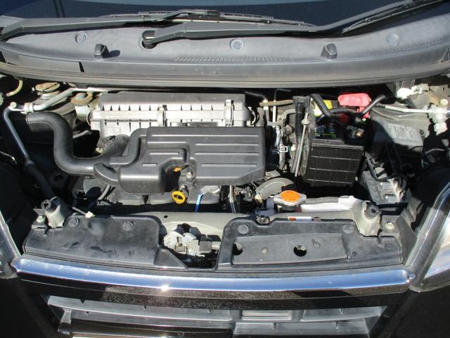 ムーヴ カスタム　Ｘ　ＶＳスマートセレクションＳＡ　スマートキー　ＣＤデッキ　木目調パネル　シートリフター　レーダーブレーキ　バイザー　チルトステアリング　オートエアコン　ＬＥＤライト　セキュリティ（41枚目）