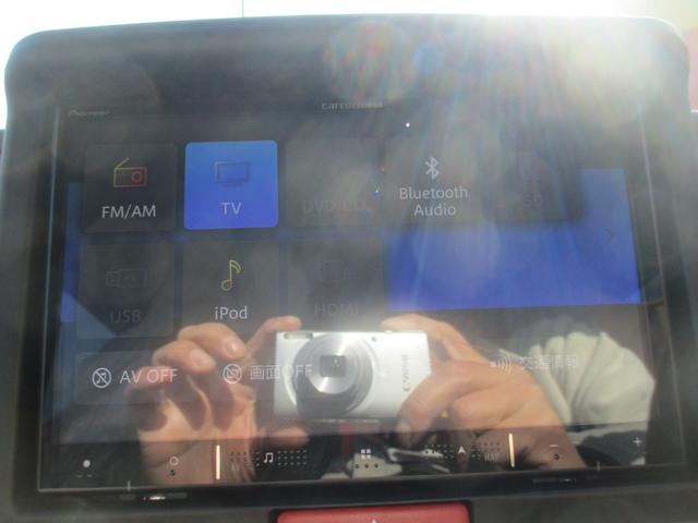 エブリイワゴン ＰＺターボスペシャル　８型ナビフルセグ　ブルートゥース　ＣＤ．ＤＶＤ　ＨＩＭＤ対応　ドラレコ　ＥＴＣ　オートステップ　ＵＳＢ　オーバーヘッドコンソール　クリソナ　シートヒーター　両側自動ドア　ＨＩＤライト　届け出済未使用車（8枚目）