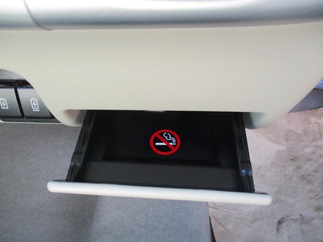 エブリイワゴン ＰＺターボスペシャル　８型ナビフルセグ　ブルートゥース　ＣＤ．ＤＶＤ　ＨＩＭＤ対応　ドラレコ　ＥＴＣ　オートステップ　ＵＳＢ　オーバーヘッドコンソール　クリソナ　シートヒーター　両側自動ドア　ＨＩＤライト　届け出済未使用車（34枚目）