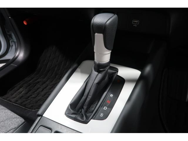 フィット ホーム　デモカー　２年保証付　運転支援　ナビ　Ｂカメラ　ＥＴＣ　衝突軽減　リアカメラ　ソナー　ＵＳＢ接続　ＡＡＣ　横滑り防止機能　サイドエアバック　オートライト　ＬＥＤライト　クルーズコントロール　スマキー（10枚目）