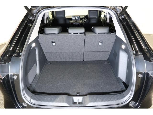 ヴェゼル ｅ：ＨＥＶＺ　認定中古車　２年保証付　ワンオーナー　ナビ　Ｂカメラ　ドラレコ　ＥＴＣ　運転支援　全周囲カメラ　ホンダコネクト　ＬＤＡ　衝突回避支援ブレーキ機能　パノラミックビューモニター　１オナ　追従　スマキ　半革（21枚目）