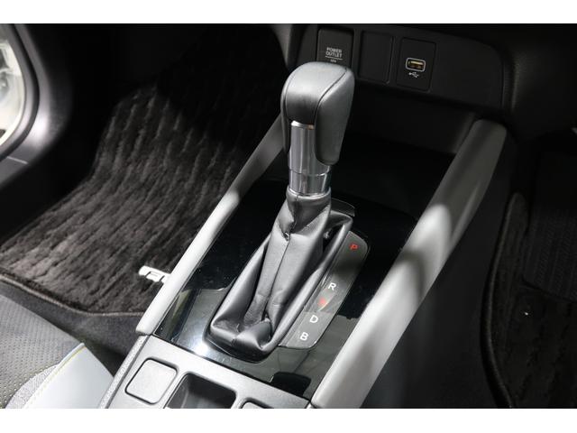 フィット ｅ：ＨＥＶＲＳ　ワンオーナー　ナビ　Ｂカメラ　ドラレコ　運転支援　エアバッグ　パワーウィンドウ　助手席エアバッグ　Ｄレコ　フルセグテレビ　ＬＥＤヘッドランプ　セキュリティアラーム　フルオートエアコン　ＥＴＣ装備　半革（11枚目）