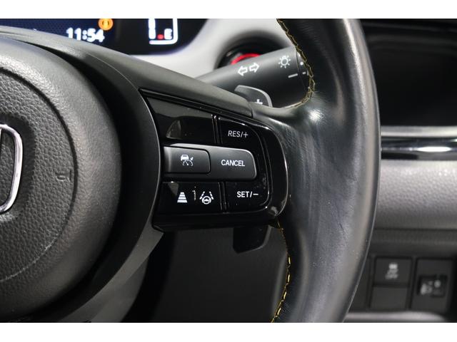 フィット ｅ：ＨＥＶＲＳ　ワンオーナー　ナビ　Ｂカメラ　ドラレコ　運転支援　エアバッグ　パワーウィンドウ　助手席エアバッグ　Ｄレコ　フルセグテレビ　ＬＥＤヘッドランプ　セキュリティアラーム　フルオートエアコン　ＥＴＣ装備　半革（15枚目）