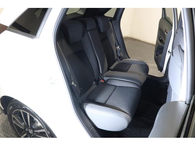 フィット ｅ：ＨＥＶＲＳ　ワンオーナー　ナビ　Ｂカメラ　ドラレコ　運転支援　エアバッグ　パワーウィンドウ　助手席エアバッグ　Ｄレコ　フルセグテレビ　ＬＥＤヘッドランプ　セキュリティアラーム　フルオートエアコン　ＥＴＣ装備　半革（24枚目）