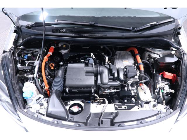 フィット ｅ：ＨＥＶＲＳ　ワンオーナー　ナビ　Ｂカメラ　ドラレコ　運転支援　エアバッグ　パワーウィンドウ　助手席エアバッグ　Ｄレコ　フルセグテレビ　ＬＥＤヘッドランプ　セキュリティアラーム　フルオートエアコン　ＥＴＣ装備　半革（27枚目）