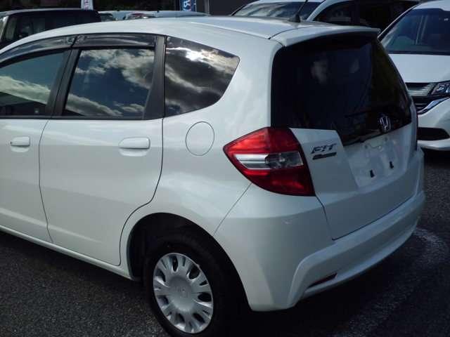 G・10thアニバーサリー ワンオーナー 禁煙車 バックカメラ付きオーディオ スマートキー ETC 保証付き(1年間走行距離無制限)(18枚目)