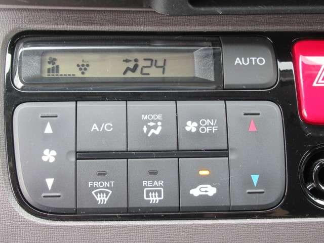 スタンダード オーディオ CD インテリキー アイスト ベンチシート キーレス 盗難防止装置 ABS パワーウィンドウ オートエアコン ワンオーナー エアバッグ パワーステアリング 禁煙 VSA ダブルエアバッグ(5枚目)