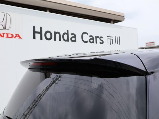 オデッセイハイブリッド ｅ：ＨＥＶアブソルート・ＥＸ　運転支援機能（ホンダセンシング）　マルチビューカメラ　ブラインドスポットインフォメーション　シートヒーター　電動シート　ＬＥＤヘッドライト　純正ナビ　Ｂｌｕｅｔｏｏｔｈ接続　ワンオーナー車　ＡＣ　ＰＳ（69枚目）
