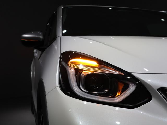 フィット e:HEVクロスター 禁煙車 運転支援機能 衝突軽減ブレーキ LEDヘッドライト スマートキー ETC 純正9インチナビ Bluetooth接続 USB端子 バックカメラ 障害物センサー VSAワンオーナー車 1オーナー(13枚目)