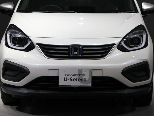 フィット e:HEVクロスター 禁煙車 運転支援機能 衝突軽減ブレーキ LEDヘッドライト スマートキー ETC 純正9インチナビ Bluetooth接続 USB端子 バックカメラ 障害物センサー VSAワンオーナー車 1オーナー(15枚目)