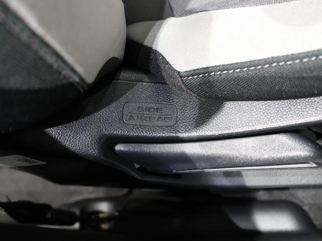 フィット e:HEVクロスター 禁煙車 運転支援機能 衝突軽減ブレーキ LEDヘッドライト スマートキー ETC 純正9インチナビ Bluetooth接続 USB端子 バックカメラ 障害物センサー VSAワンオーナー車 1オーナー(24枚目)