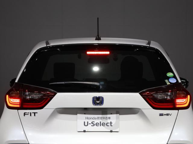 フィット e:HEVクロスター 禁煙車 運転支援機能 衝突軽減ブレーキ LEDヘッドライト スマートキー ETC 純正9インチナビ Bluetooth接続 USB端子 バックカメラ 障害物センサー VSAワンオーナー車 1オーナー(65枚目)