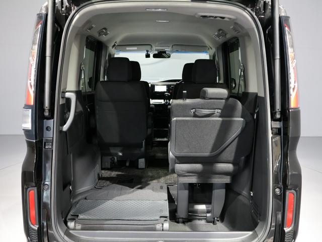 ステップワゴンスパーダ スパーダホンダセンシング 運転支援機能 衝突軽減ブレーキ 禁煙車 LEDヘッドライト 両側電動スライドドア 純正ナビ バックカメラ Bluetooth接続 ミュージックラック ドライブレコーダーETC 盗難防止 ワンオーナ-(66枚目)